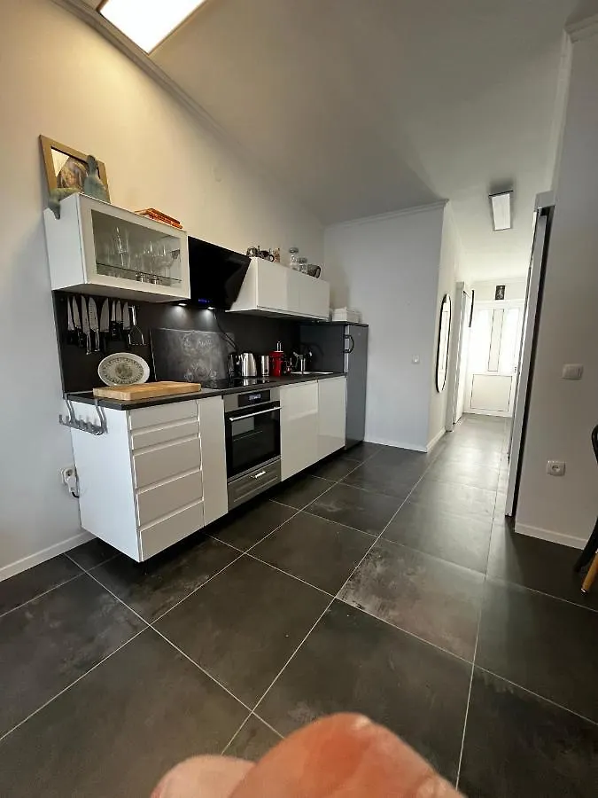 Apartament Hausmamamia Vir