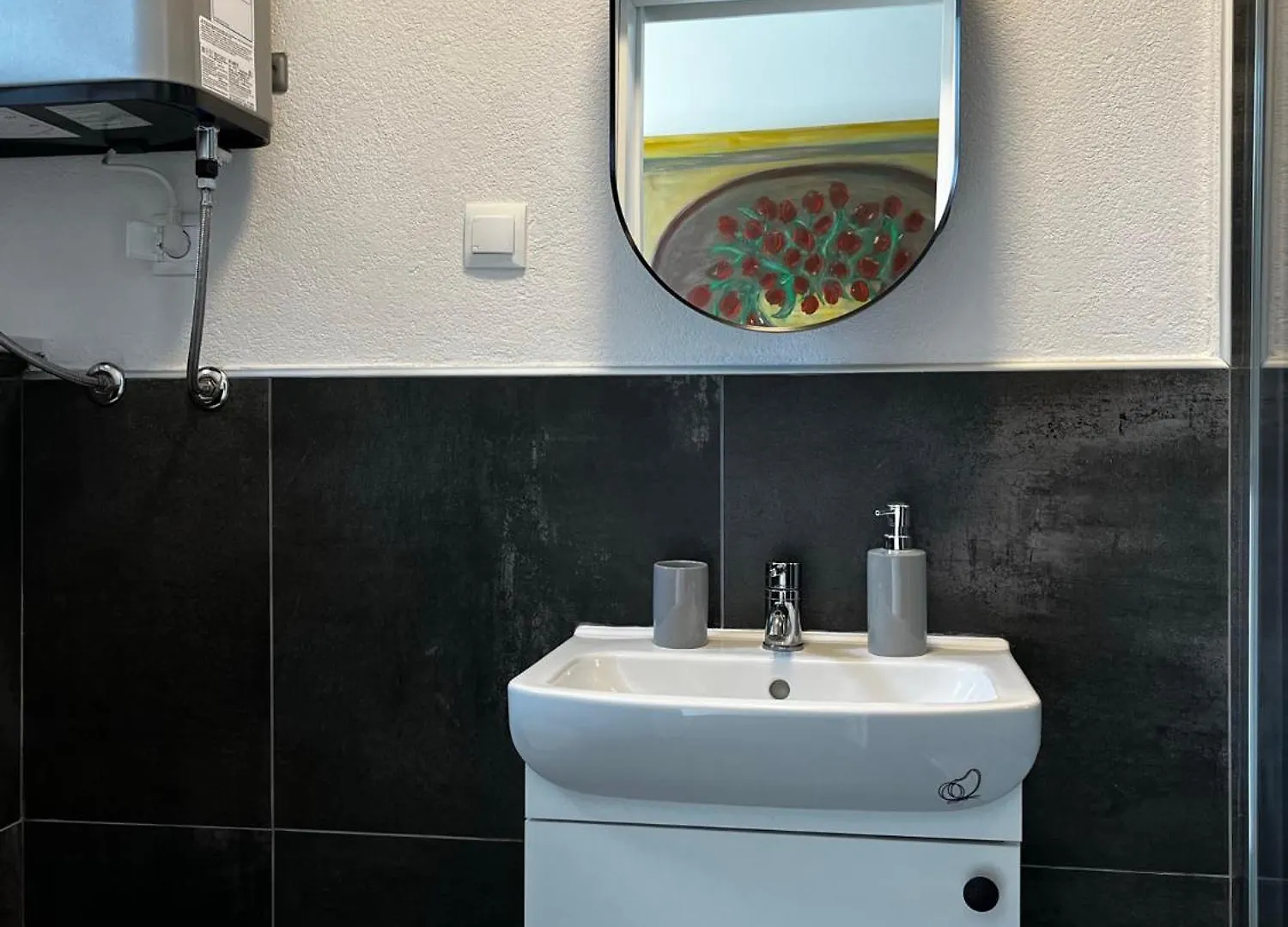 Apartament Hausmamamia Vir